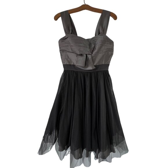 Max and Cleo Dress Size Medium Sleeveless Ruched Top Tulle Overlay Bow Cocktail - Picture 1 of 8